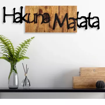 Dekorime metalike për muri Hakuna Matata Wood